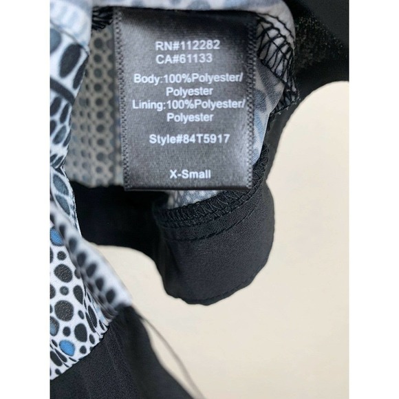 Greylin Keeley Cold Shoulder Button Front Crop Top - Picture 5 of 6